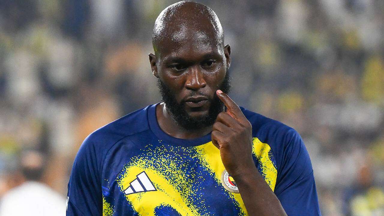 Fenerbahçe'de 7 maçta 1 gol atmıştı: İsmail Kartal’ın üzerini çizdiği o isimden sürpriz karar, Samandıra yangın yeri 2